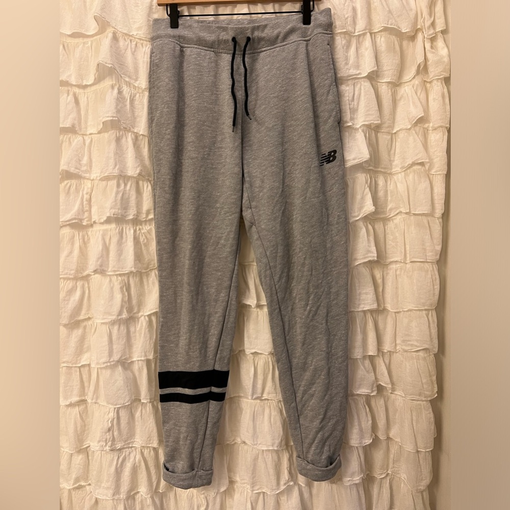 Men’s New Balance sweatpants